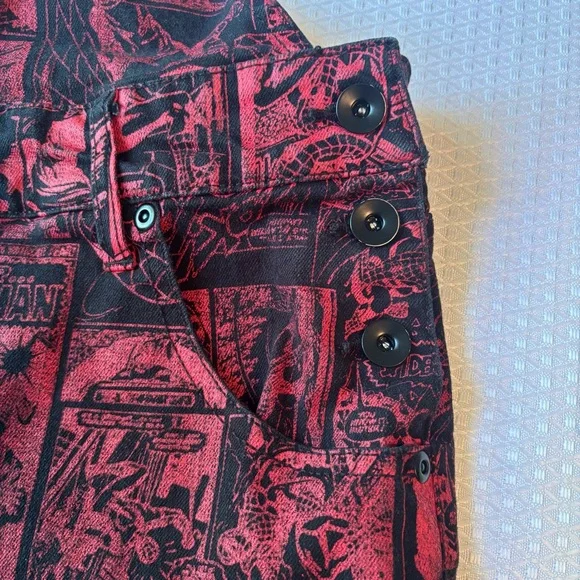 Marvel Her Universe Red Short Overalls - Picture 5 of 10